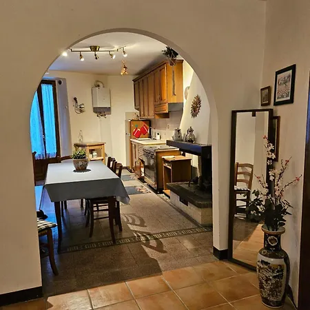 Holiday home Caracteristic Stone House Center Of *